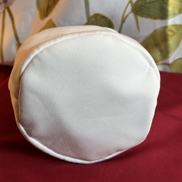 Dior Beauty Drawstring Great Bride Pouch-White - Picture 3 of 6